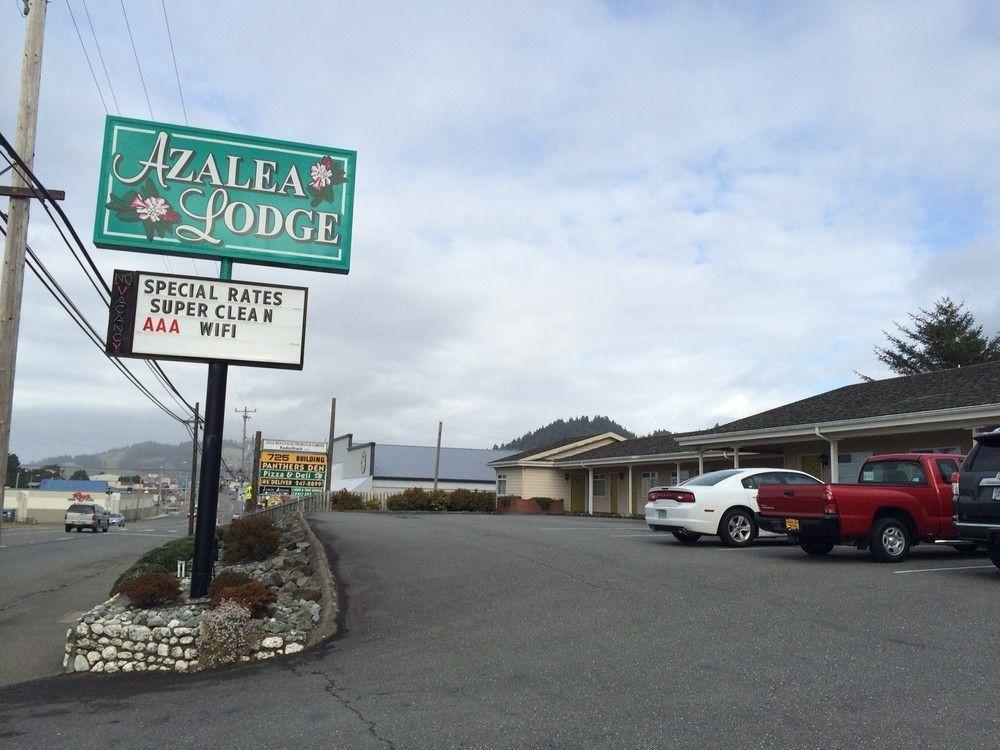 גולד ביץ' Azalea Lodge מראה חיצוני תמונה