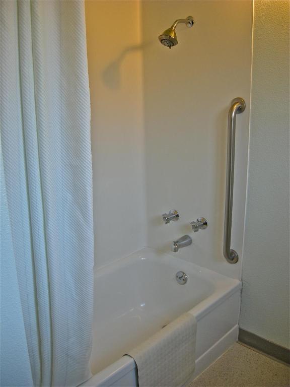 גולד ביץ' Azalea Lodge מראה חיצוני תמונה